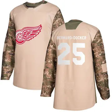 Youth Jacob Bernard-Docker Detroit Red Wings ＃25 Authentic Camo Veterans Day Practice Jersey
